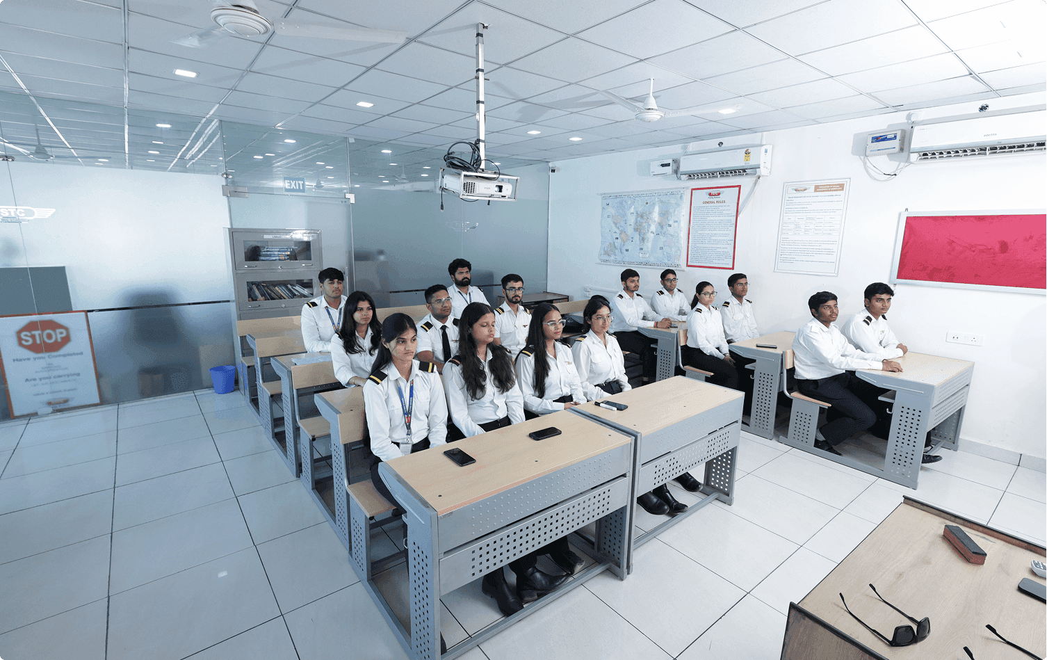 GROUND SCHOOL TRAINING